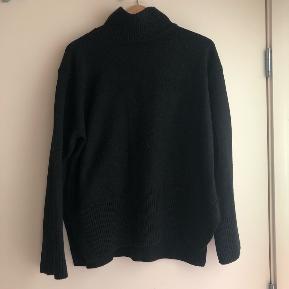 H&M Oversized Turtle Neck Sweater Size S